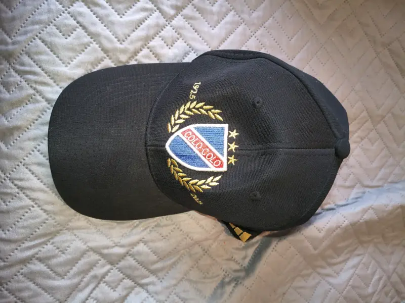 Bolso bandolero Colo-Colo negro con logo - 3