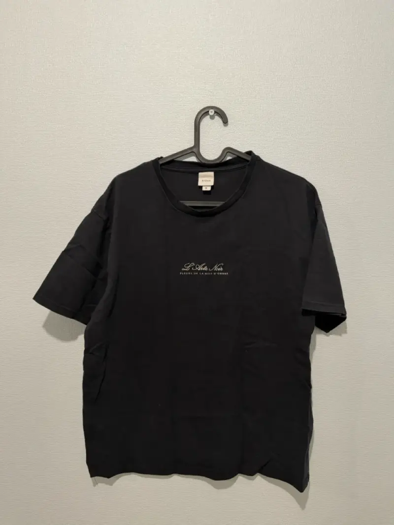 Polera negra con diseño floral Sioux talla M - 1