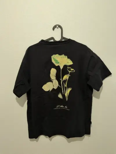 Polera negra con diseño floral Sioux talla M - miniatura 2