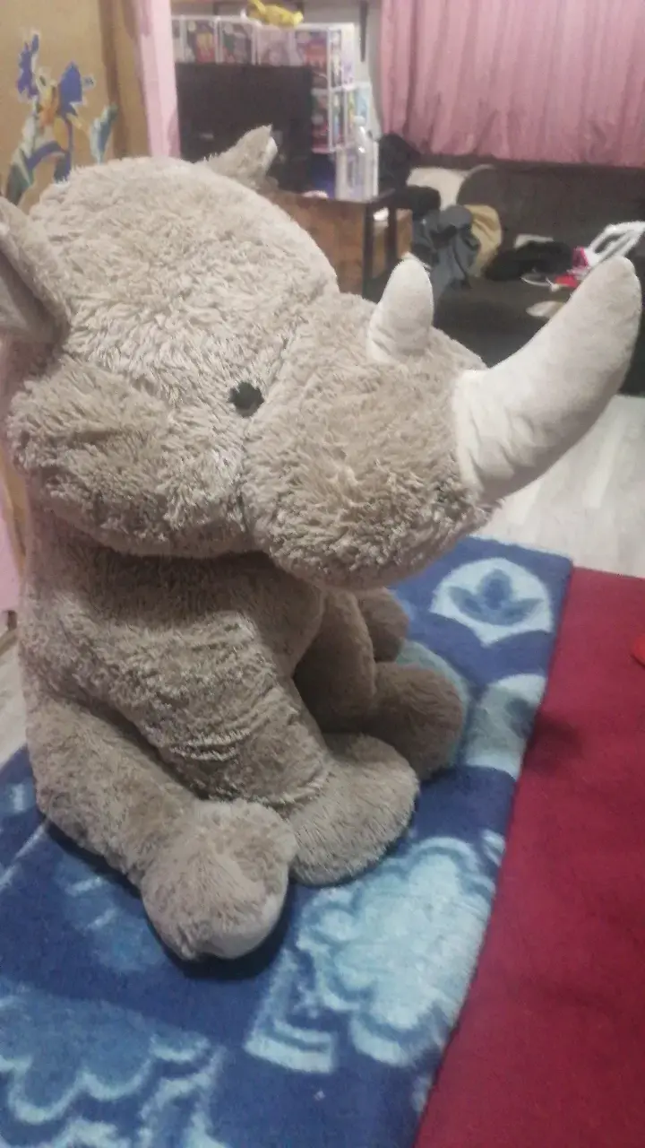 Peluche rinoceronte grande y suave - 2