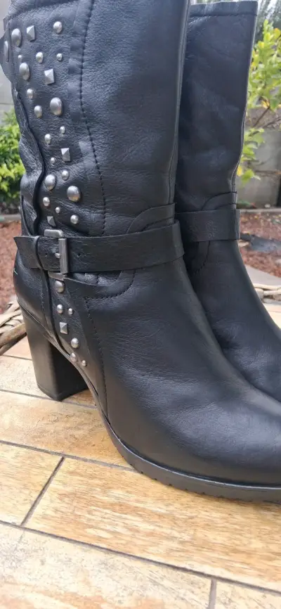 BOTAS TAMARIS N°38 25CM CON TACHAS 100%CUERO - miniatura 3