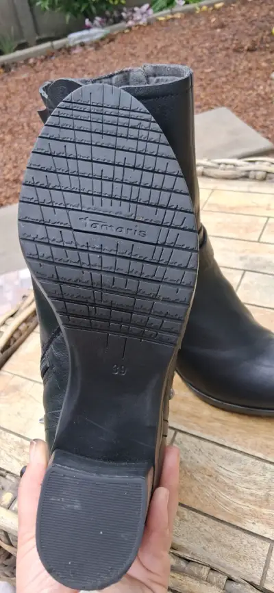 BOTAS TAMARIS N°38 25CM CON TACHAS 100%CUERO - miniatura 4