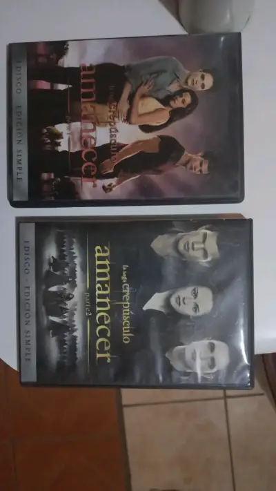 Películas Crepúsculo Amanecer Parte 1 y 2 en DVD - miniatura 1