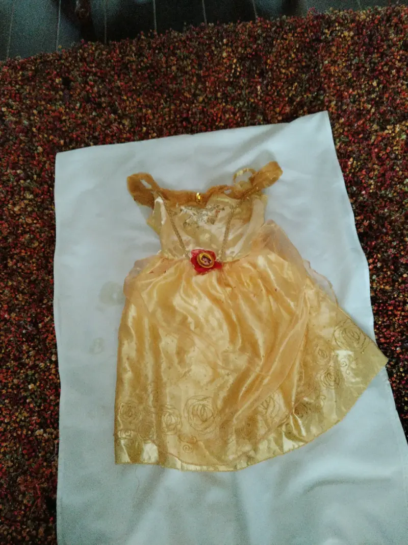Disfraz de princesa dorado para niña