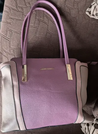 Bolso de cuero rosado con asas largas - miniatura 2