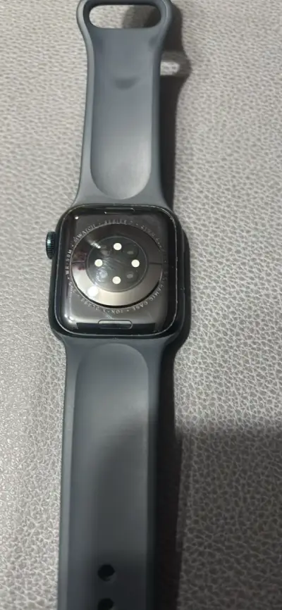 Reloj inteligente con pantalla táctil negra - miniatura 3