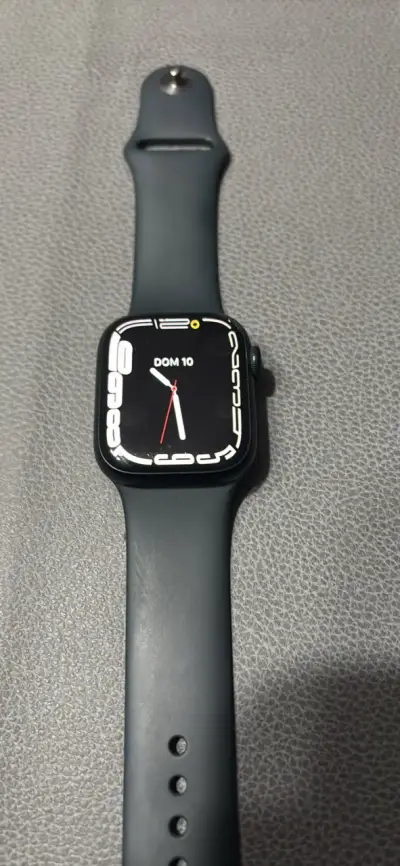 Reloj inteligente con pantalla táctil negra - miniatura 5