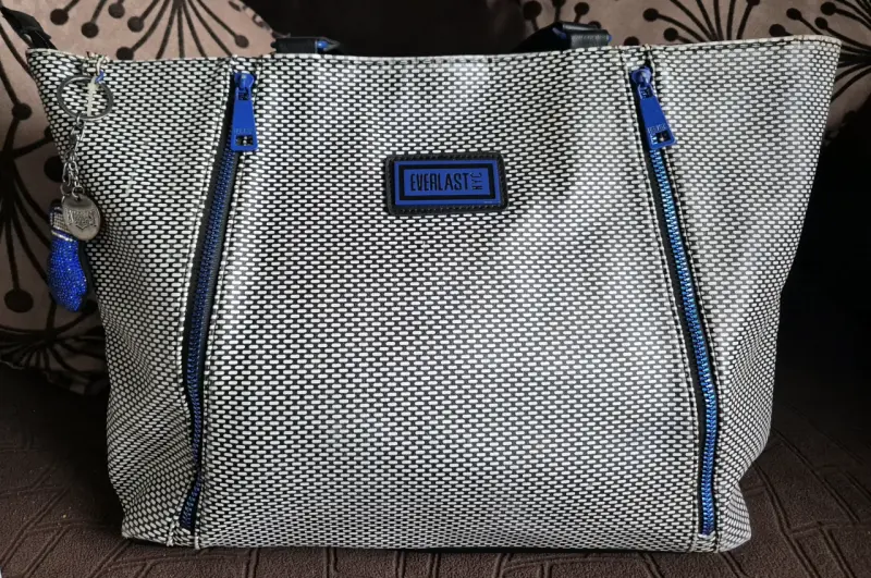 Bolso de mano Everlast gris con detalles azules - 2