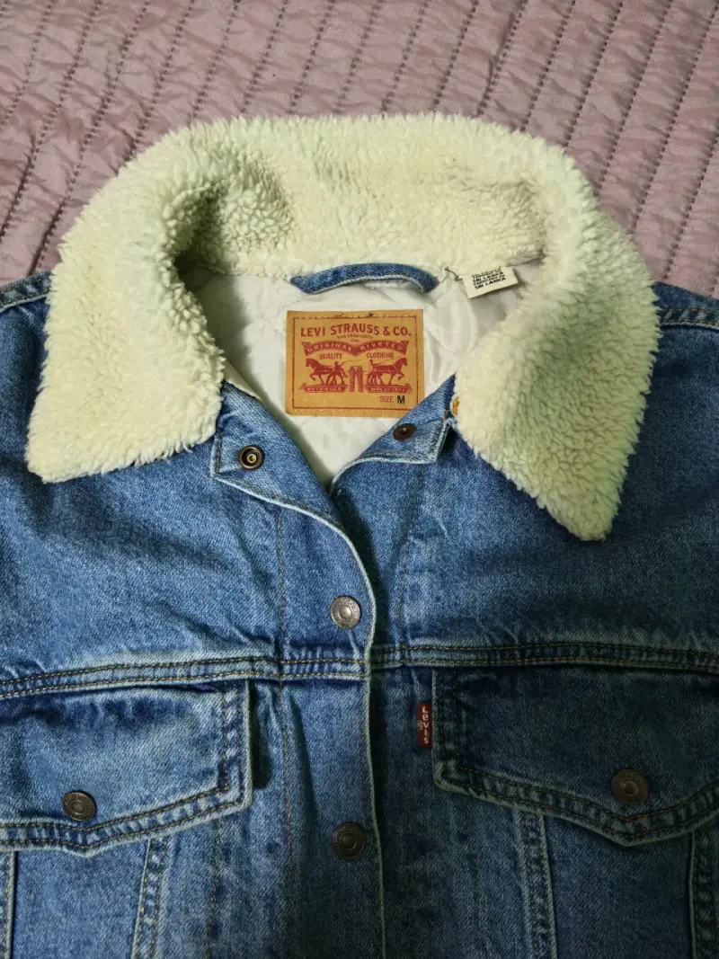 Chaqueta Levi's con forro🩵 - 2