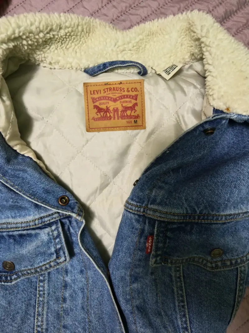 Chaqueta Levi's con forro🩵 - 3