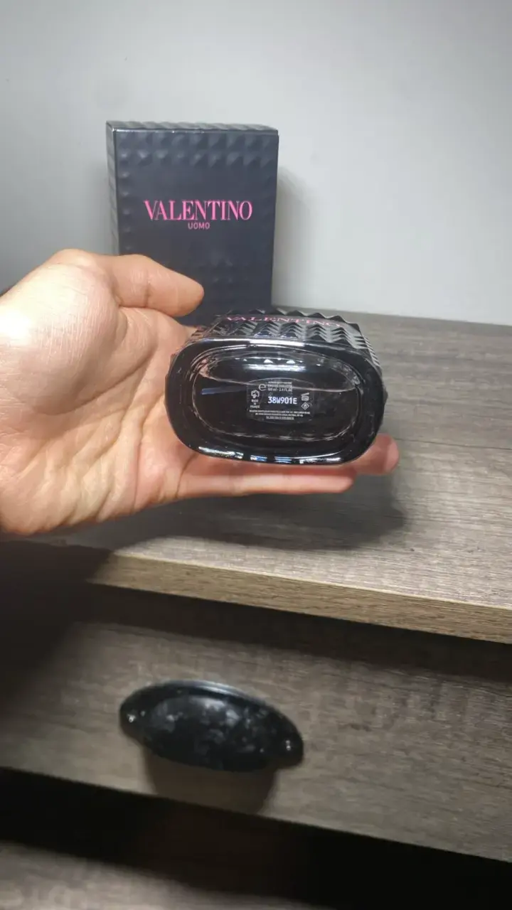 Perfume Valentino Uomo Born In Roma 100 ml - 2