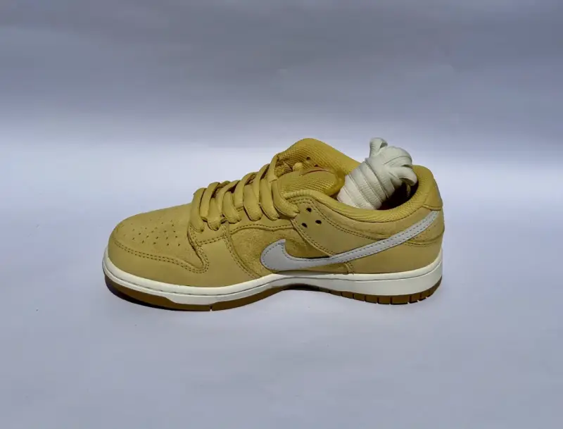 Nike SB Dunk Low Pro ISO - 3
