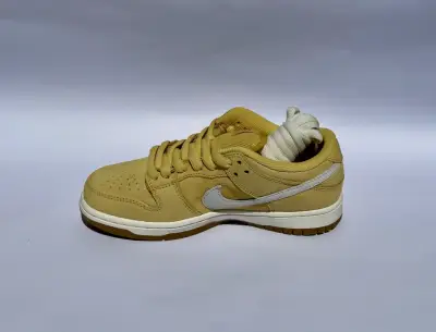 Nike SB Dunk Low Pro ISO - miniatura 3