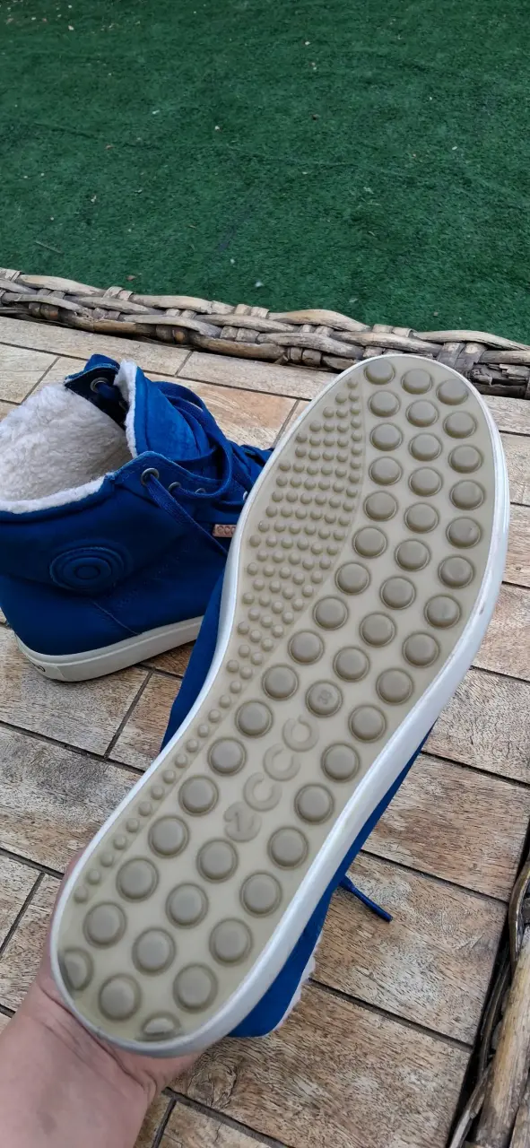 ZAPATILLAS MARCA ECCO CUERO AZULES N°38 - 4