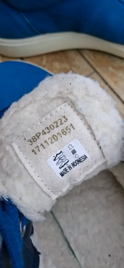 ZAPATILLAS MARCA ECCO CUERO AZULES N°38 - miniatura 5