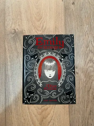 Libro Emily the Strange: Los Días Perdidos - miniatura 1