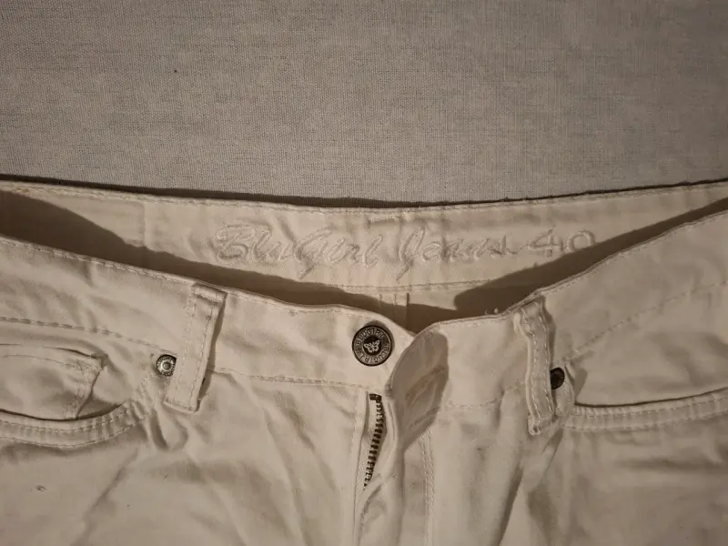 Pantalones de mezclilla blancos para mujer - 2