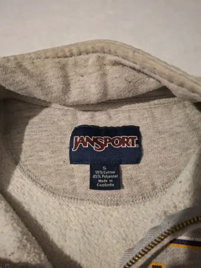 Polerón gris JanSport con diseño universitario - miniatura 2