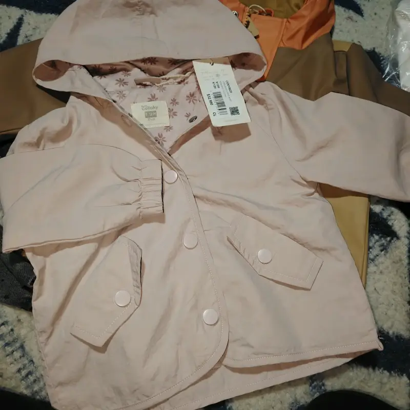 OFERTA Chaqueta para bebé 9-12 meses color café - 5