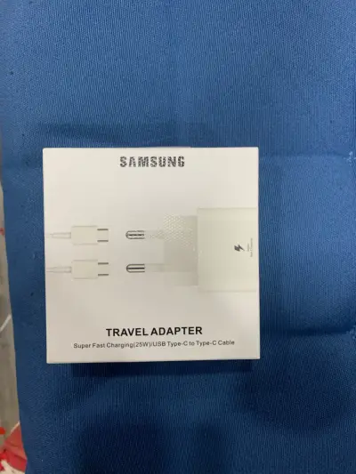 Cargador Samsung de Viaje con Cable USB-C - miniatura 1