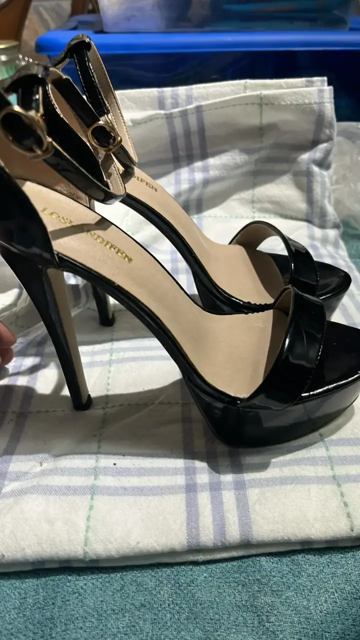 Tacones altos negros elegantes para mujer - 2