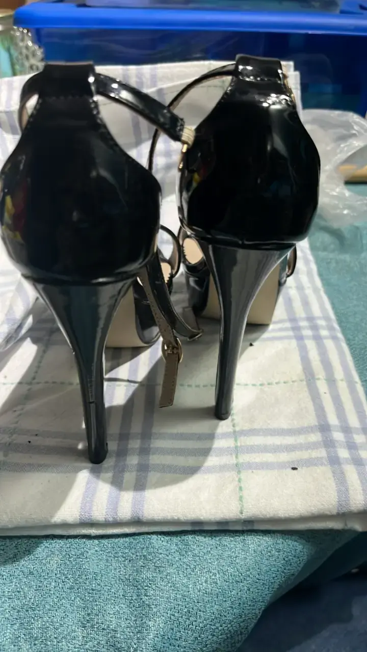 Tacones altos negros elegantes para mujer - 4