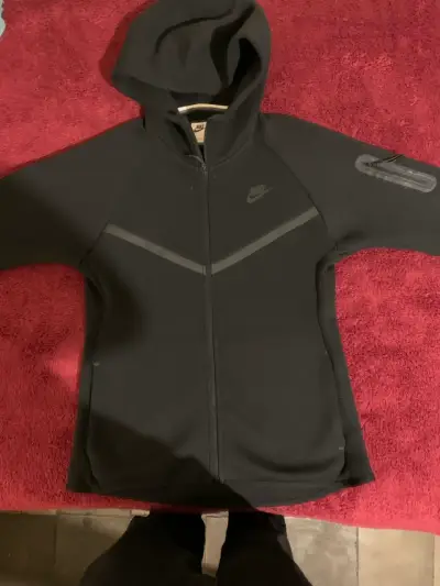 Nike tech talla s sin detalles original - miniatura 1