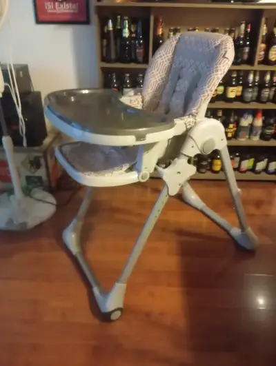 Silla de comer para bebé con bandeja ajustable - miniatura 4