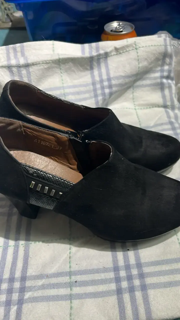 Zapatos de tacón negro para mujer - 2