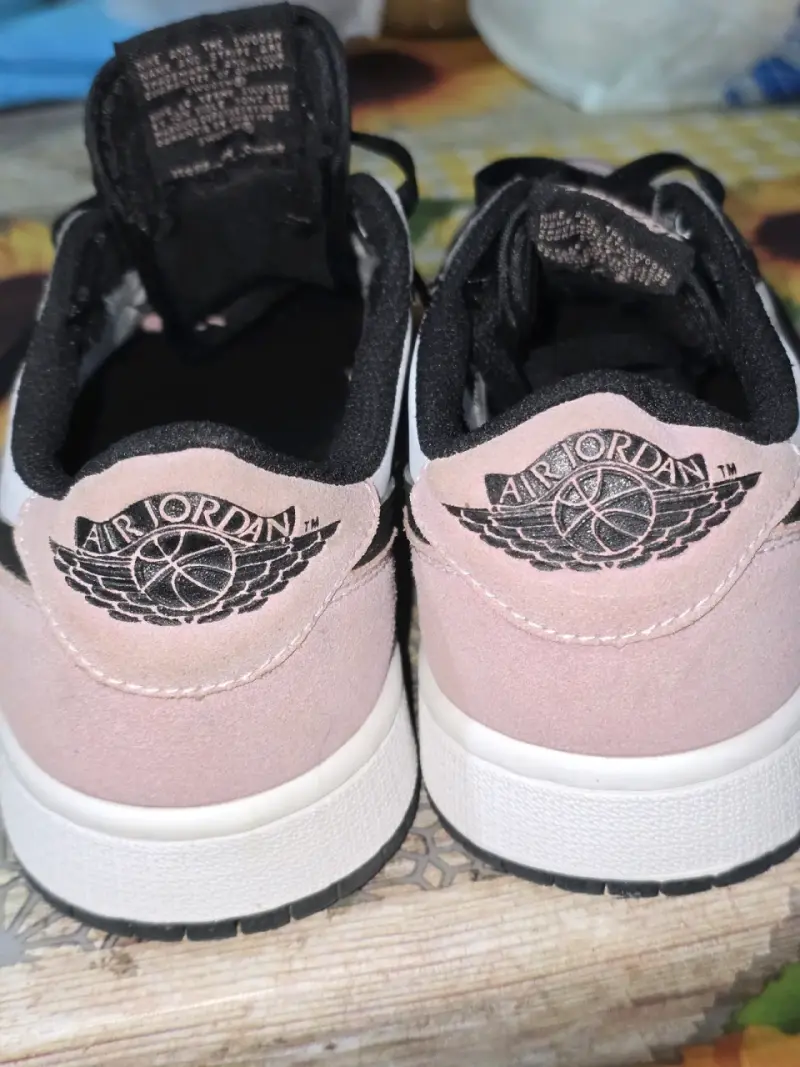 Zapatillas deportivas Nike Air Jordan rosas y negras - 3