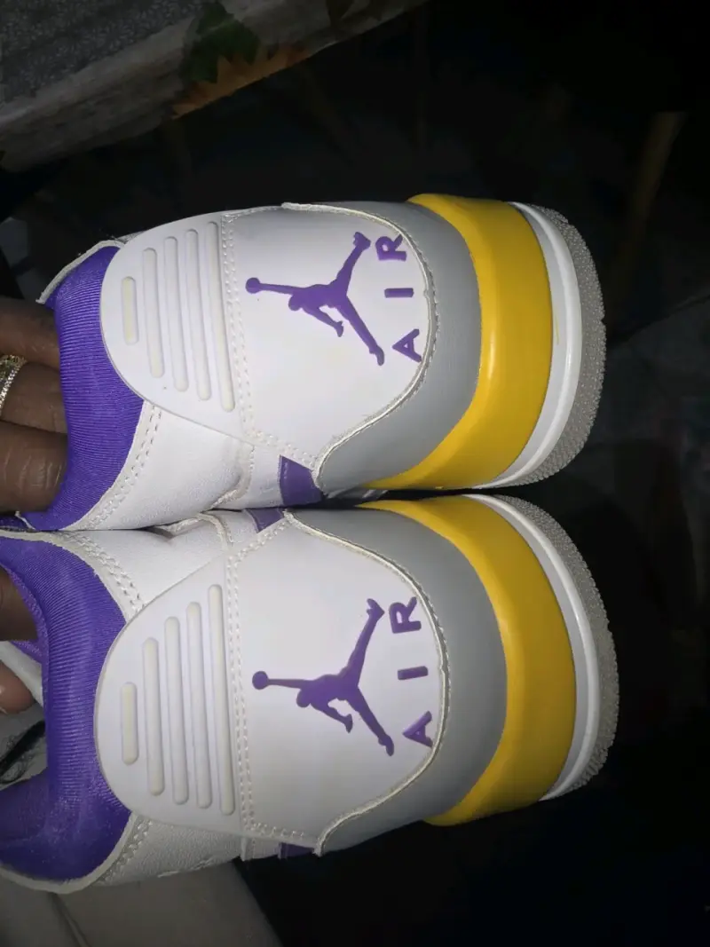 Zapatillas Nike Air Jordan rojas y blancas - 6