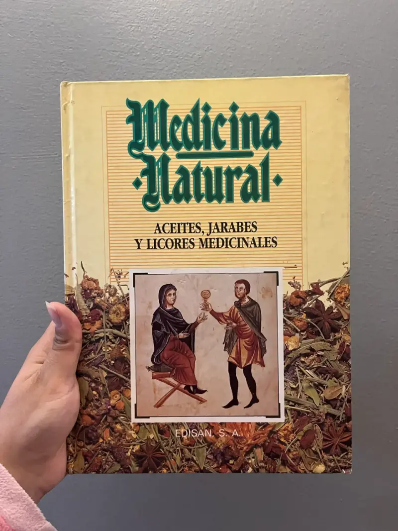 Libro Medicina Natural: Aceites y Jarabes - 1