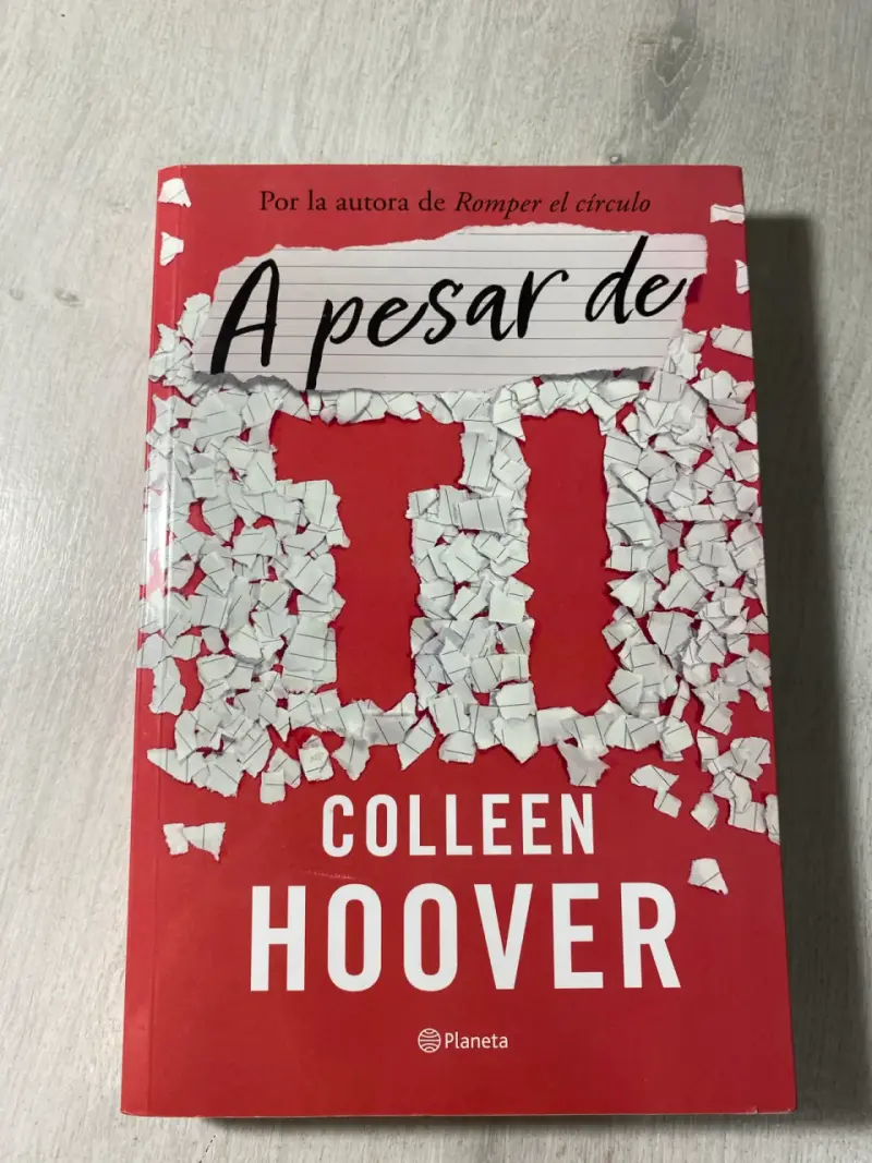 Libro "A pesar de ti" - 1