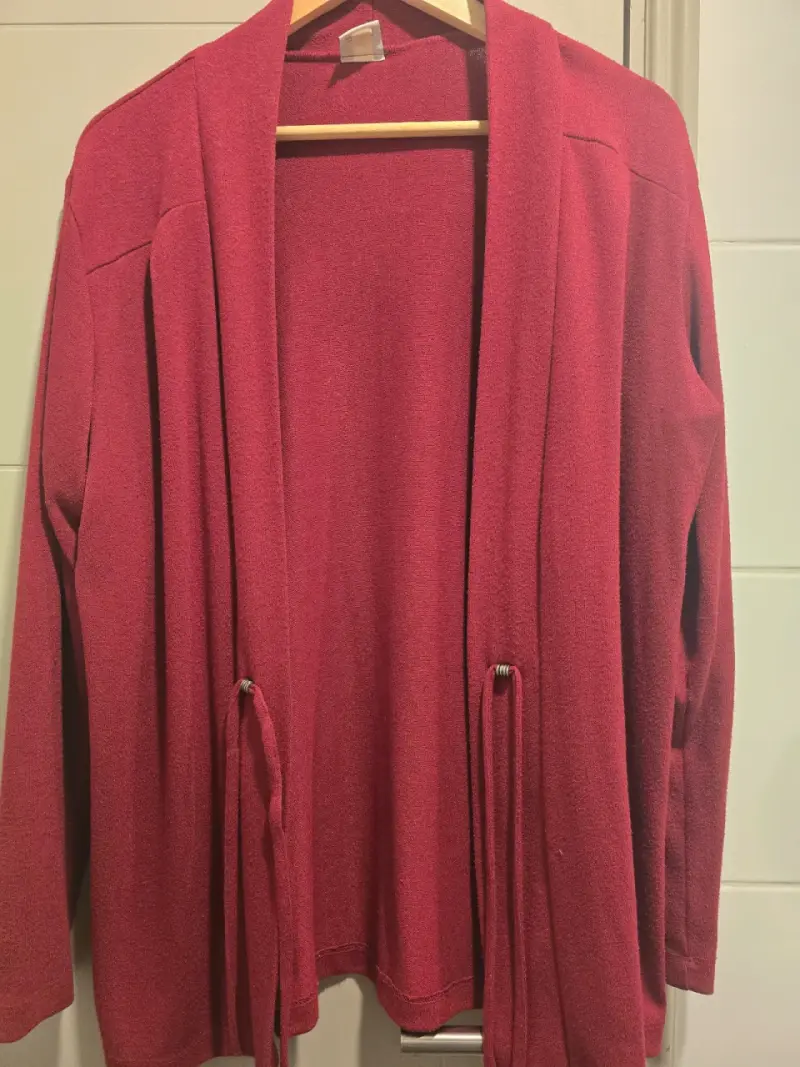 Cárdigan rojo de lana para mujer