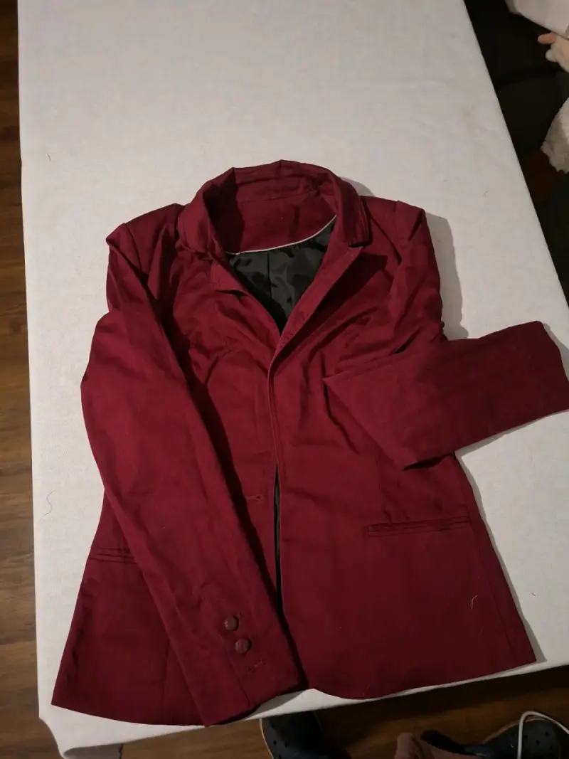 Blazer burdeos para mujer