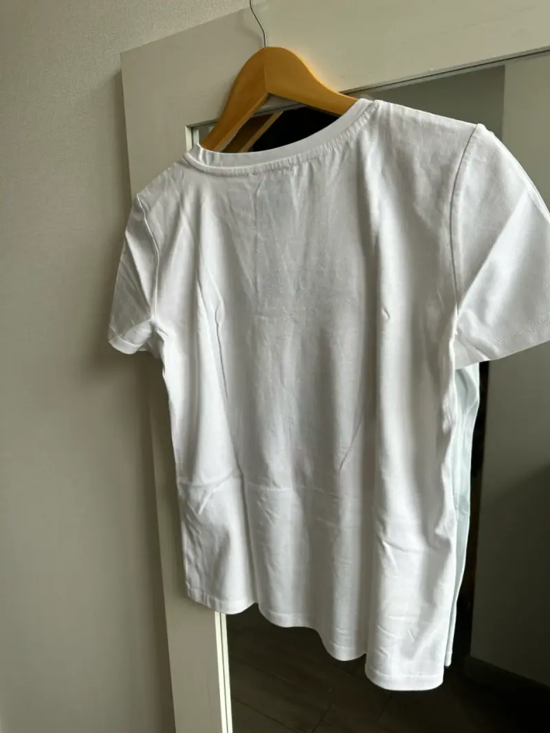 Polera blanca con diseño de Popeye para mujer - 3