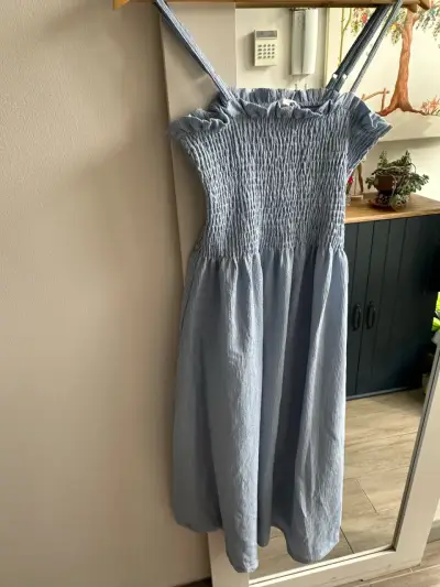 Vestido largo azul con tirantes - miniatura 1