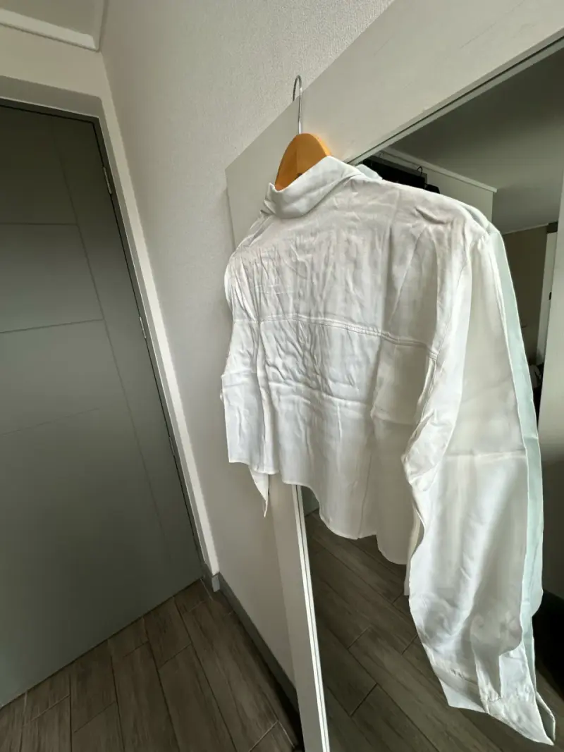 Blusa blanca de seda Zara para mujer - 3