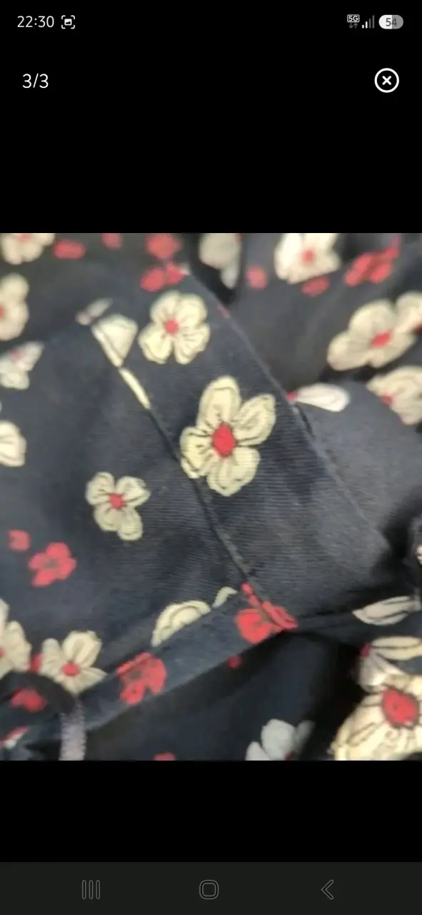 Vestido corto floral con mangas ajustables - 2