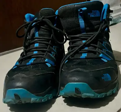 Botas de trekking The North Face negras y azules - miniatura 2