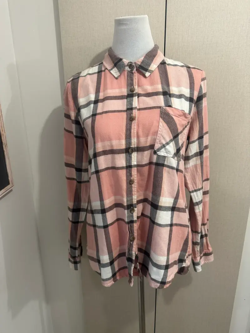 Camisa de franela a cuadros rosada para mujer - 4