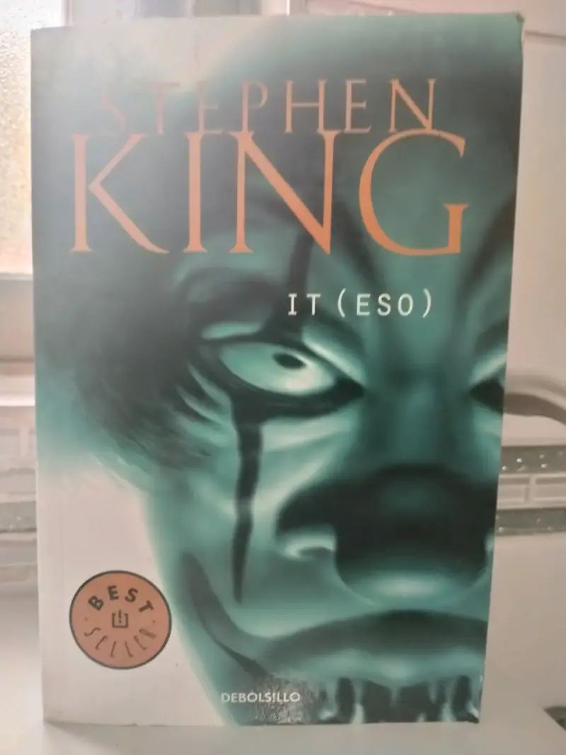 Libro 'It' de Stephen King en español - 2