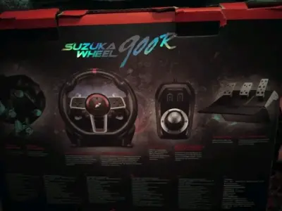 Volante de Carreras Suzuka Wheel 900R con Pedales - miniatura 1