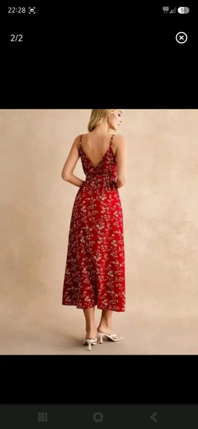 Vestido largo rojo con estampado floral - miniatura 2
