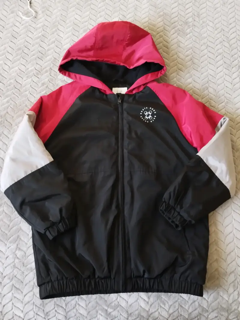 Chaqueta cortaviento infantil con capucha - 1