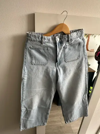 Bermudas de mezclilla azul claro para hombre - miniatura 1