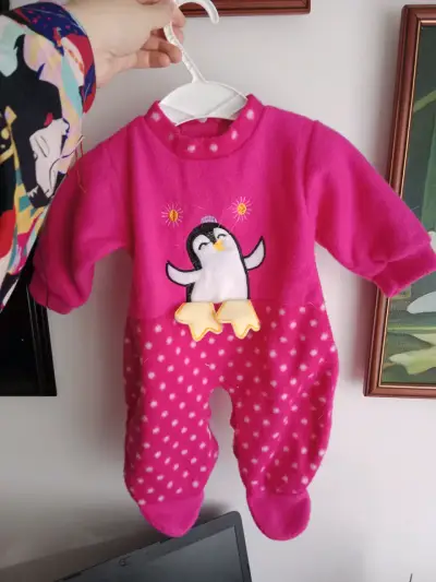 Lote de ropa de bebé variada en buen estado - miniatura 4