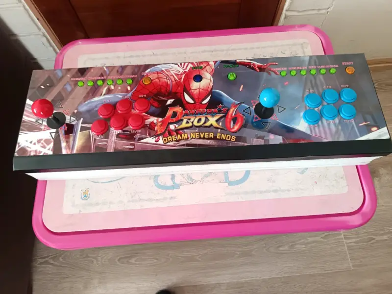 Consola arcade Pandora Box 6 con controles - 1