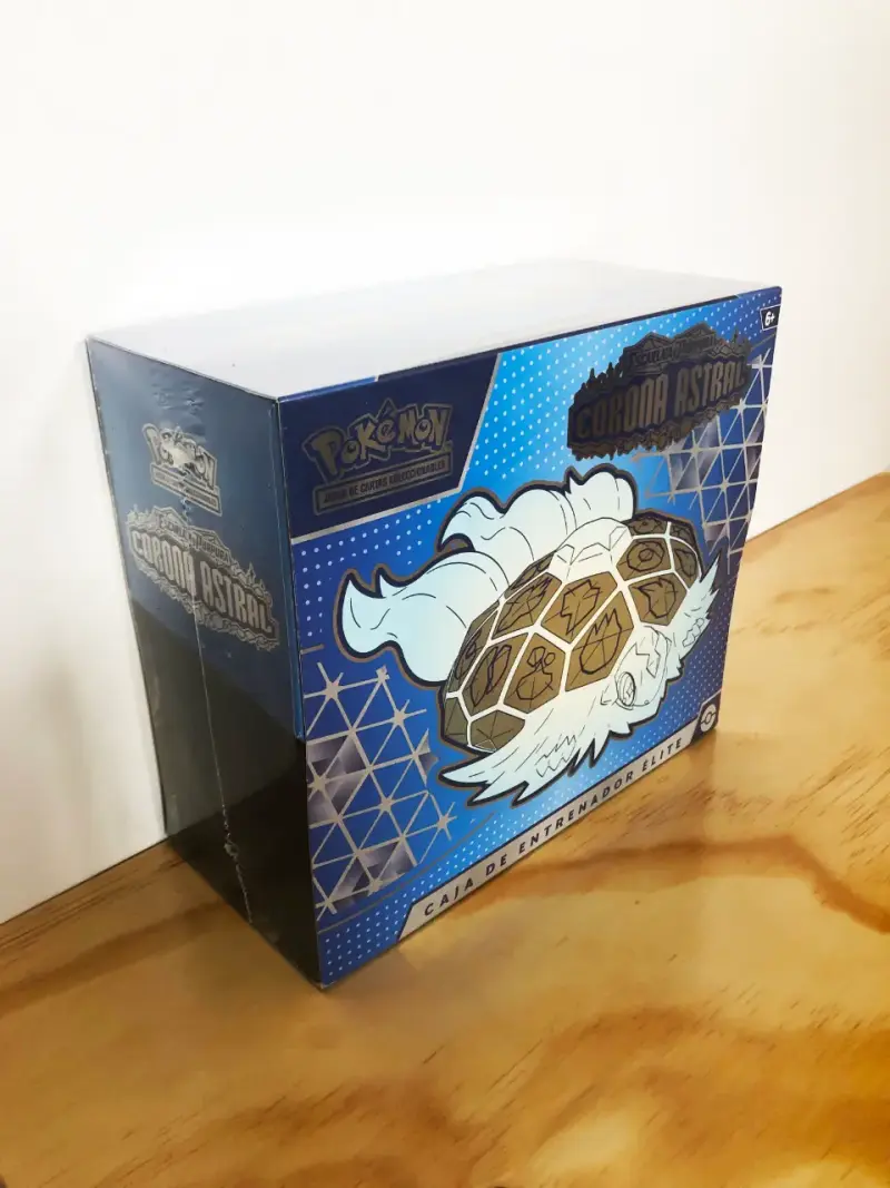 Elite Trainer Box (ETB) - Corona Astral - 3