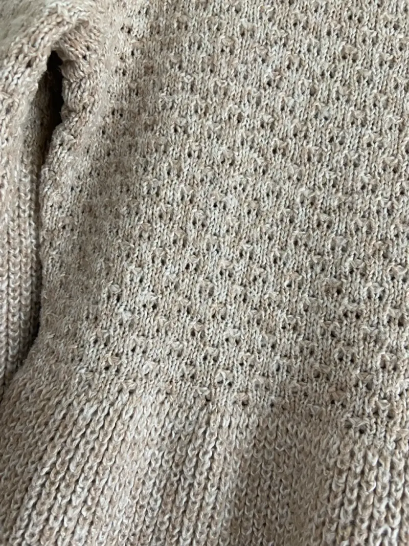 Vestido de punto beige para mujer - 4